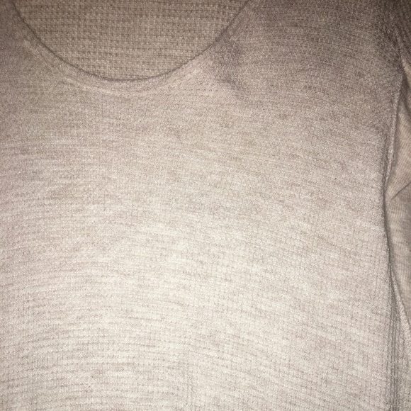 Free People oatmeal colored thermal sweater - Picture 6 of 8
